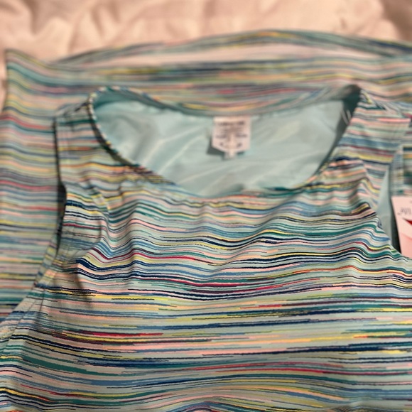 Lands' End Women's Multicolor Stripe Built In Bra .shorts sleeveless. Size 10 - Picture 2 of 4